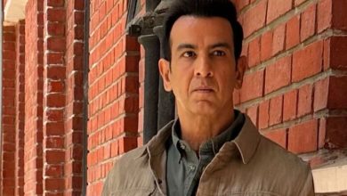 Photo of Ronit Roy Expresses Concern After Almost Incident with Swiggy Rider